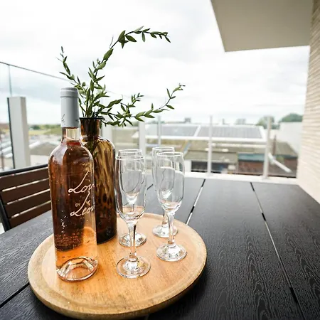 Estalagem Huswell - Beautiful With Communal Pool And Gym