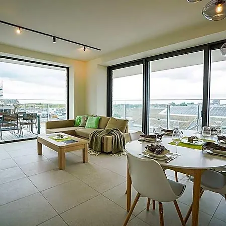 Huswell - Beautiful With Communal Pool And Gym 여관 *