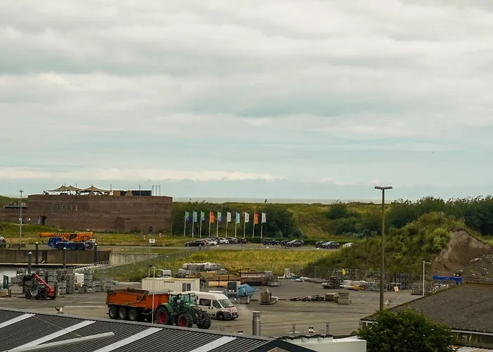 Huswell - Beautiful With Communal Pool And Gym Herberg Oostende